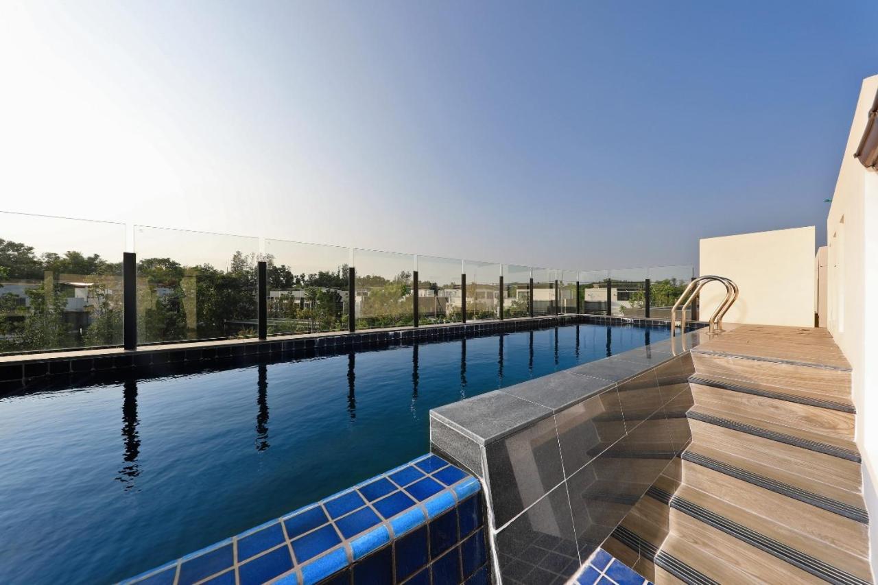 Villa Laguna Park By Goodman Brokers *